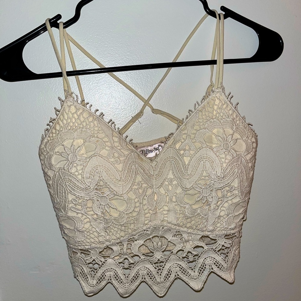 willow & root strappy cream lace crop top